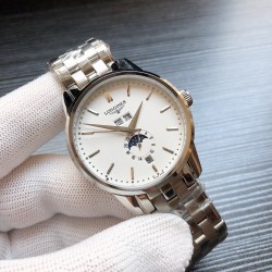 最新款-浪琴 LONGINES X1 2020新品来袭，震撼上市， 男士腕表，表款高贵典雅，沉稳个性，充满着男士所独有的英气，为佩戴者展现一份富有品味的风采，可商务可休闲，适合任何场合，因而深受欢迎 老牌机芯厂 上海厂生产的 6字位星辰全自动机械机芯 质量稳定可保障 316L精钢表壳（质感极佳）字面 是采用手工雕刻 +真丁镶嵌)腕表再添档次 和独特风格！采用顶级电镀做工十分精美，与精钢表壳相呼应 纯粹而经典，表宽42 厚13mm