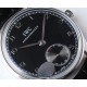 IWC 万国(葡萄牙系列)V3版 IW545408型腕表,简称“琼斯之剑”。正品开模,干练整洁,专为男士打造的腕表。锅盖蓝宝石玻璃,手动上弦的滴答声,背透镶嵌的红宝石,来回摆动的游丝走线,纯粹的机械之美,都让每个狂热的机械爱好者深深着迷!表盘尺寸:44毫米X10机芯类型:手动机㭜系列型号:98295动力储存:46小时表镜材质:兰宝石玻璃表带材质:意大利小牛皮表扣类型:针扣后盖表底:透底功能风格:6位小秒针,纯粹机械之美! IWC 万国(葡萄牙系列)V3版 IW545408型腕表,简称“琼斯之剑”。正品开模,干练整洁,专为男士打造的腕表。锅盖蓝宝石玻璃,手动上弦的滴答声,背透镶嵌的红宝石,来回摆动的游丝走线,纯粹的机械之美,都让每个狂热的机械爱好者深深着迷!表盘尺寸:44毫米X10机芯类型:手动机㭜系列型号:98295动力储存:46小时表镜材质:兰宝石玻璃表带材质:意大利小牛皮表扣类型:针扣后盖表底:透底功能风格:6位小秒针,纯粹机械之美!