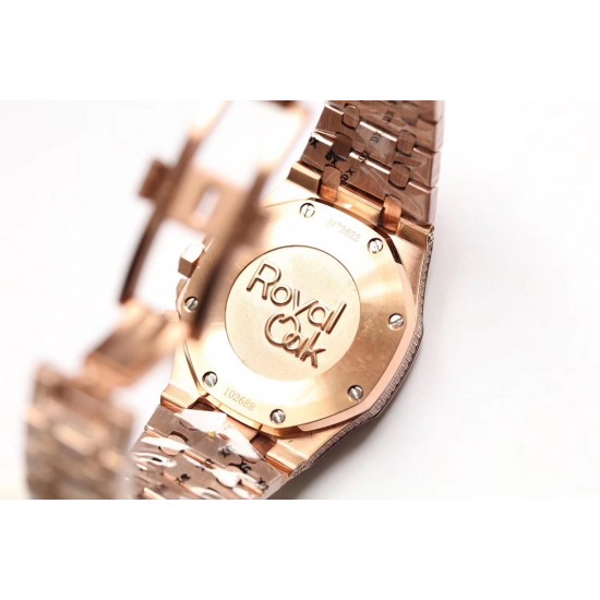 (K8新品)爱彼Audemars Piguet 皇家橡树系列 26320ST 26320BA 26320OR 钻石手表 搭载316L不锈精钢表壳 实心厚重钢带精选进口奥地利水钻 光彩闪耀 采用进口VK石英跑秒机芯 精准计时 耗时11个月 多功能钻石精装手表 尺寸42mm 重量170g (K8新品)爱彼Audemars Piguet 皇家橡树系列 26320ST 26320BA 26320OR 钻石手表 搭载316L不锈精钢表壳 实心厚重钢带精选进口奥地利水钻 光彩闪耀 采用进口VK石英跑秒机芯 精准计时 耗时11个月 多功能钻石精装手表 尺寸42mm 重量170g