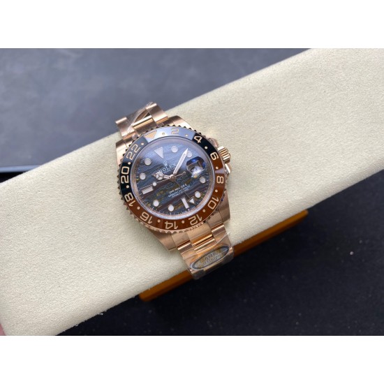 新品!ROLEX 劳力士 铁虎眼石表盘,每一片表盘都不同纹路(虎眼石,红碧玉和赤铁矿三种材质混合在一起,呈现出独特的金黄色和橙色的光泽)格林尼治GMT 3285一体机72小时储能 圈口过渡无痕,贵金属钢印扣子! 新品!ROLEX 劳力士 铁虎眼石表盘,每一片表盘都不同纹路(虎眼石,红碧玉和赤铁矿三种材质混合在一起,呈现出独特的金黄色和橙色的光泽)格林尼治GMT 3285一体机72小时储能 圈口过渡无痕,贵金属钢印扣子!