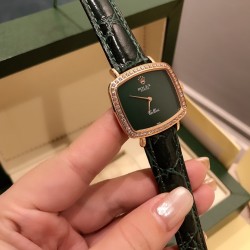 最新劳力士Rolex采用知名经典的设计将它重新呈现，品牌的三方联名创造了一个独特的系列，同时满足了手表和街头爱好者的高要求。尺寸3228mm 进口意大利小牛皮带，腕间流年，诠释你的美，就是如此简单！