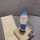 我们来咯~以最美的价格做最实在的品质实拍 法兰克穆勒 CINTREE CURVEX系列 316L 精钢表壳 ,CNC加工抛光表壳,全壳PVP真空电镀持色更久。底盖与表壳无缝拼接,精雕成形,扣子底部以及底盖内部延续法穆兰标志字体雕刻清晰!搭配制作过程相当复杂的拱形表盘,立体厚镀阿拉伯数字时标。 机芯采用进口石英机芯 走时精准。外壳采用5A级水钻手工镶钻法镶嵌,奢华璀璨。匠心打造,工艺完美。 我们来咯~以最美的价格做最实在的品质实拍 法兰克穆勒 CINTREE CURVEX系列 316L 精钢表壳 ,CNC加工抛光表壳,全壳PVP真空电镀持色更久。底盖与表壳无缝拼接,精雕成形,扣子底部以及底盖内部延续法穆兰标志字体雕刻清晰!搭配制作过程相当复杂的拱形表盘,立体厚镀阿拉伯数字时标。 机芯采用进口石英机芯 走时精准。外壳采用5A级水钻手工镶钻法镶嵌,奢华璀璨。匠心打造,工艺完美。