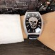 法兰克 穆勒Franck Muller 全新满天星系列⚓️搭载进口日本西铁城机械机芯⚙️意大利双面小牛皮原装针扣酒桶形拱桥状精钢表壳⚫️手工全镶嵌施华洛水晶钻 高贵霸气尺寸43*55mm高尚的艺术 精湛的工艺 一经发布 无不轰动 法兰克 穆勒Franck Muller 全新满天星系列⚓️搭载进口日本西铁城机械机芯⚙️意大利双面小牛皮原装针扣酒桶形拱桥状精钢表壳⚫️手工全镶嵌施华洛水晶钻 高贵霸气尺寸43*55mm高尚的艺术 精湛的工艺 一经发布 无不轰动