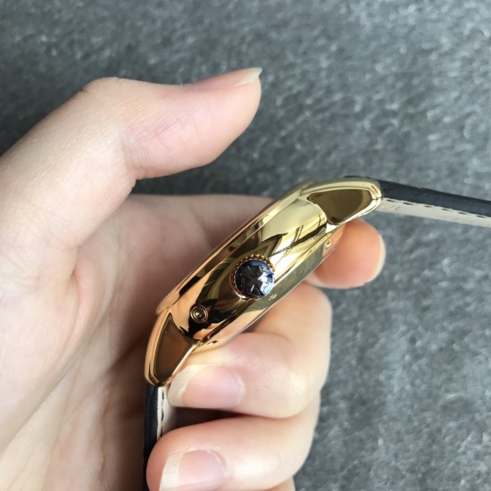 到货!新品Vacheron constantin 经典之美品鉴江诗丹顿马耳他逆跳日历款腕表 型号47245/000G-8773热销男士手表推荐 承载复刻正品Cal.2460 R31L机芯 直径41毫米 搭配意大利小牛皮 原装折叠扣 到货!新品Vacheron constantin 经典之美品鉴江诗丹顿马耳他逆跳日历款腕表 型号47245/000G-8773热销男士手表推荐 承载复刻正品Cal.2460 R31L机芯 直径41毫米 搭配意大利小牛皮 原装折叠扣