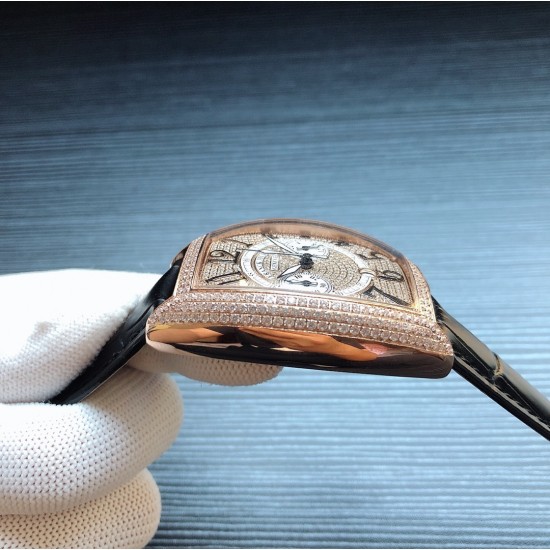 法兰克穆勒 Franck Muller Z9 顶级奢华 男士腕表 来自瑞士日内瓦,是世界知名的高级腕表品牌⌚️。法穆兰大量打破常规的创意更是使其成为无数男女明星的热捧之物 强化矿物质耐磨玻璃,手工镶嵌闪钻 采用精准高级五针日本VK机芯,意大利时尚小牛皮。尺寸:40mmx55mm 三杰精致推荐男士机械腕表 SJ为你精心挑选超真实实物图拍摄 法兰克穆勒 Franck Muller Z9 顶级奢华 男士腕表 来自瑞士日内瓦,是世界知名的高级腕表品牌⌚️。法穆兰大量打破常规的创意更是使其成为无数男女明星的热捧之物 强化矿物质耐磨玻璃,手工镶嵌闪钻 采用精准高级五针日本VK机芯,意大利时尚小牛皮。尺寸:40mmx55mm 三杰精致推荐男士机械腕表 SJ为你精心挑选超真实实物图拍摄