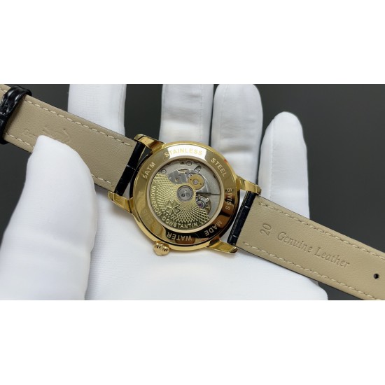 【TW 最新出品爆款推荐 】江诗丹顿Vacheron constantin 经典之美品鉴江诗.丹顿传袭系列腕表!TW制表师团队历时8个月精心设计,敢为人先,力求完美。 款式采用原装9015机芯,每小时振频28800次,零返修质量✅。TW厂独家研发壳套,独家的锅盖玻璃材质!直径40mm,超强3D立体感,超薄工艺。款式表盘上采用经典独家内影作为刻度,更显示出这款腕表的华贵气质。款式搭配意大利牛皮让手腕更贴合舒适 ⌚️江诗丹顿,你终将拥有的腕表 【TW 最新出品爆款推荐 】江诗丹顿Vacheron constantin 经典之美品鉴江诗.丹顿传袭系列腕表!TW制表师团队历时8个月精心设计,敢为人先,力求完美。 款式采用原装9015机芯,每小时振频28800次,零返修质量✅。TW厂独家研发壳套,独家的锅盖玻璃材质!直径40mm,超强3D立体感,超薄工艺。款式表盘上采用经典独家内影作为刻度,更显示出这款腕表的华贵气质。款式搭配意大利牛皮让手腕更贴合舒适 ⌚️江诗丹顿,你终将拥有的腕表