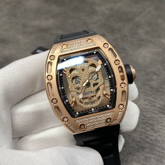 Richard Mille 理查德米勒系列,亲民版!一比一复刻 !全镂空骷髅头 腕表 简约无钻款 酒桶型镂空表盘 橡胶黑色表带 加了碳素!防水效果杠杠的!出货实拍 Richard Mille 理查德米勒系列,亲民版!一比一复刻 !全镂空骷髅头 腕表 简约无钻款 酒桶型镂空表盘 橡胶黑色表带 加了碳素!防水效果杠杠的!出货实拍