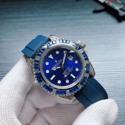 劳力士 ROLEX 水鬼系列 X43 搭配进口机械•40mm•高度强化耐磨玻璃•三珠钢带•保险扣 从来以个性、经典著称的水鬼  披上精镶T钻外衣如超级英雄钢铁侠闪亮登场 独家背景欢迎转图 三杰精致推荐男士机械腕表 SJ为你精心打造超真实实物图拍摄
