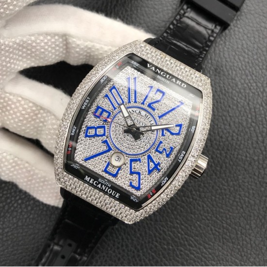 法兰克 穆勒 ❤️Franck Muller V45 SC DT系列⌚️54*42*15mm 瑞士2824全自动机械机芯 蓝光镀膜玻璃 316精钢鑫表壳 3D立体字面 牛皮表带底部橡胶 针扣 糅合运动设计风格 中间完美弧线夹层设计 尽显绅士品味 一如既往的酷 法兰克 穆勒 ❤️Franck Muller V45 SC DT系列⌚️54*42*15mm 瑞士2824全自动机械机芯 蓝光镀膜玻璃 316精钢鑫表壳 3D立体字面 牛皮表带底部橡胶 针扣 糅合运动设计风格 中间完美弧线夹层设计 尽显绅士品味 一如既往的酷