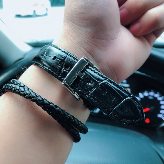 SJ出品 萧邦 Chopard X3 经典大明火珐琅表盘下搭载陀飞轮机芯 尺寸42mm*12mm 净化高清玻璃 头层小牛皮原装针扣 荣获瑞士官方天文台(COSC)认证和享负盛名的“日内瓦印记”(Poinon de Genve)品质徽号 三杰精致推荐男士机械腕表 SJ为你精心设计超真实实物图拍摄 SJ出品 萧邦 Chopard X3 经典大明火珐琅表盘下搭载陀飞轮机芯 尺寸42mm*12mm 净化高清玻璃 头层小牛皮原装针扣 荣获瑞士官方天文台(COSC)认证和享负盛名的“日内瓦印记”(Poinon de Genve)品质徽号 三杰精致推荐男士机械腕表 SJ为你精心设计超真实实物图拍摄