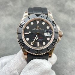 ROLEX 劳力士 YACHT MASTER 游艇名仕型 116655 搭载3235机芯，运动男表， 精钢镀厚玫瑰金表壳 ，陶瓷表圈 ，可双向转动 ，旋入式表冠 ，蓝宝石镜面有日历放大镜6点位镭射皇冠防伪 ！氟橡胶表带 ，表带侧面有OYSTERFLEX字样雕刻 ！表带背面有导汗槽 ，Glidelock折叠保险表扣 ，40mm 直径．出货实拍