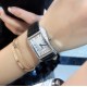 实拍 PATEK PHILIPPE百达翡丽系列 女士腕表(白金表壳搭配沙丁布带,表圈镶嵌天然锆石,蓝宝石玻璃,搭载瑞士石英机芯,尺寸30*34*7毫米) 实拍 PATEK PHILIPPE百达翡丽系列 女士腕表(白金表壳搭配沙丁布带,表圈镶嵌天然锆石,蓝宝石玻璃,搭载瑞士石英机芯,尺寸30*34*7毫米)