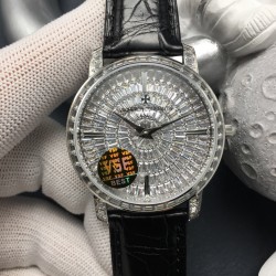 VSF Factory狠货推荐 原版复刻  ⌚️江诗丹顿传袭系列 新款奢华满天星 型号82760/000G-9952男士腕表！1.表壳用316L精钢加电白金工艺，特别闪烁靓丽，施华路世奇水晶钻手工镶钻工艺！2.搭配双卜永不刮花蓝宝石玻璃镜面！3.标配纯手工意大利鳄鱼皮表带！4.搭配日本进口9⃣️0⃣️1⃣️5⃣️机芯机械（零返修）每小时振频次数28800，动力储存4⃣️0⃣️小时！VSF诚意之作 匠心独运，完美演绎，值得你拥有！