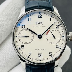 【ZF Factory销量神器】V5升级版 IWC万国葡7－葡萄牙系列 七日链 ！1⃣️搭载定制版C.52010自动机械机芯！2⃣️独立小秒针，真动能指示！3⃣️蓝宝石玻璃镜面！4⃣️定制版意大利牛皮表带，原装扣子！5⃣️直径42毫米！ZF出品 必属精品 欢迎您的品鉴！
