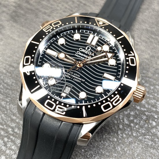【VS出品】欧米茄 海马300M 316精钢材质打造！玫瑰金，胶带款！8800机 42MM！出货实拍