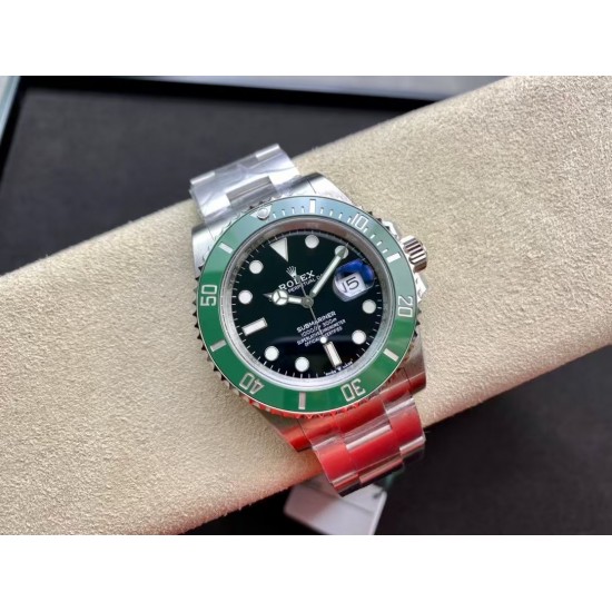 新款 ROLEX 劳力士 水鬼 41mm全新壳型正品开模(不是拿40mm壳改的),搭载全新3235机芯。新款黑水鬼 新款绿水鬼41mm! 新款 ROLEX 劳力士 水鬼 41mm全新壳型正品开模(不是拿40mm壳改的),搭载全新3235机芯。新款黑水鬼 新款绿水鬼41mm!