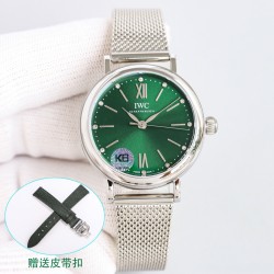 赠送表带「TW.Factory」新品推出IWC万国表柏涛菲诺自动腕表34mm系列1 壳套尺寸34mm/9.5mm采用316精钢材质打磨，每个壳套全程CNC处理所有细节达到完美2 采用日本9015机芯，经过本厂严格把控 调试 达到零返修稳定性3 采用瑞士蓝宝石镜面 通透明亮4 字面采用简洁的条丁罗马钻设计呈现出精致典雅之感优雅大方之作，达到1:15:表带搭配意大利小牛皮皮质柔软细腻:有五种颜色可选(绿色，蓝色，粉色，深棕，冰蓝)TW品质