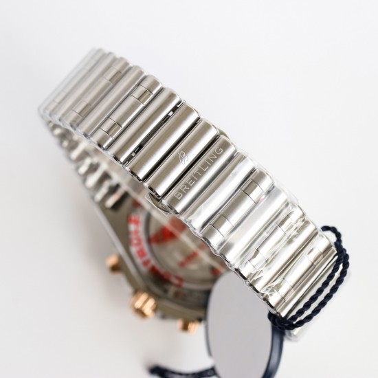 【硬核钢王】GF新品百年灵Chronomat,备受关注的蝴蝶扣辊珠精钢表链因其类似“子弹”的外形被称为“子弹链”。一体式圆滑倒角处理,每一处细节都展现出高辨识度机械美感!表壳纵向拉丝更显GF超凡的打磨功力!材质: 316L精钢直径: 42毫米机芯:Asia-7750机芯GF出品,复刻首选! 【硬核钢王】GF新品百年灵Chronomat,备受关注的蝴蝶扣辊珠精钢表链因其类似“子弹”的外形被称为“子弹链”。一体式圆滑倒角处理,每一处细节都展现出高辨识度机械美感!表壳纵向拉丝更显GF超凡的打磨功力!材质: 316L精钢直径: 42毫米机芯:Asia-7750机芯GF出品,复刻首选!