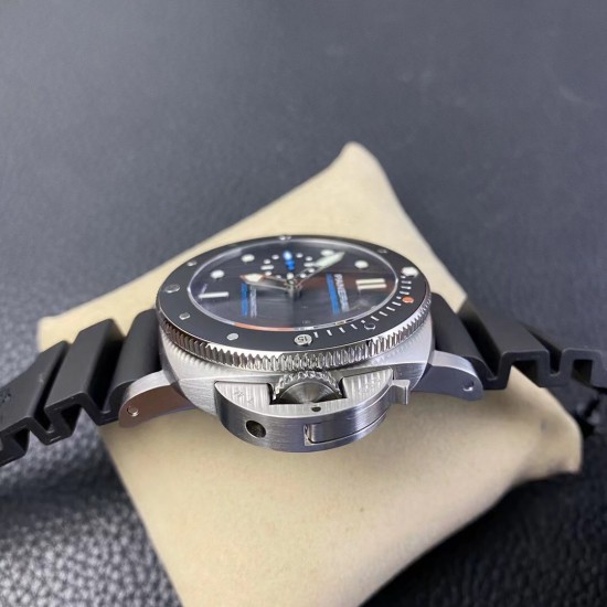 沛纳海 PAM683 42mm ～