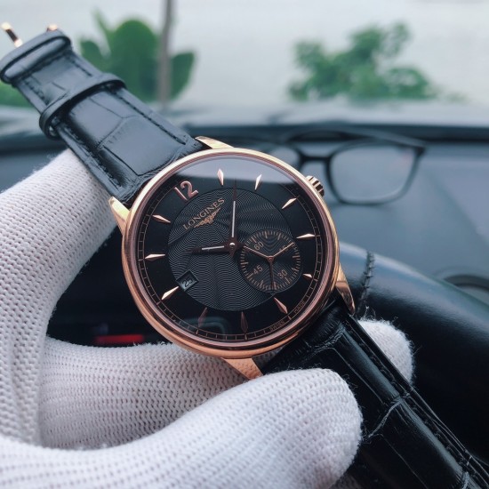 SJ出品 品牌:浪琴-LONGINES L8 腕美风范类型:精品机械腕表 采用316钢壳强化玻璃 进口牛皮表带 尺寸40*11 (卓越)精湛 睿智风范 尊贵大方 贵族风格 三杰精致推荐男士机械腕表 SJ精心设计超真实实物图拍摄 SJ出品 品牌:浪琴-LONGINES L8 腕美风范类型:精品机械腕表 采用316钢壳强化玻璃 进口牛皮表带 尺寸40*11 (卓越)精湛 睿智风范 尊贵大方 贵族风格 三杰精致推荐男士机械腕表 SJ精心设计超真实实物图拍摄