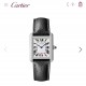 Cartier 卡地亚 坦克系列方型石英女表手表,F-16 18年最新力作!小方卡表壳采用上下横度手工打磨,左右立体感似平似圆。均予2017年新版卡地亚坦克系列保持一致。包括水波纹皮带纹路与弧度设计体现超强做工,底皮真正意大利牛皮颜色对版 ,底盖均衡密度拉丝 。1字弧度高吻合螺丝完美结合。表扣采用拉砂刻体,小号尺寸:31mmx 24.5mm,厚6mm Cartier 卡地亚 坦克系列方型石英女表手表,F-16 18年最新力作!小方卡表壳采用上下横度手工打磨,左右立体感似平似圆。均予2017年新版卡地亚坦克系列保持一致。包括水波纹皮带纹路与弧度设计体现超强做工,底皮真正意大利牛皮颜色对版 ,底盖均衡密度拉丝 。1字弧度高吻合螺丝完美结合。表扣采用拉砂刻体,小号尺寸:31mmx 24.5mm,厚6mm