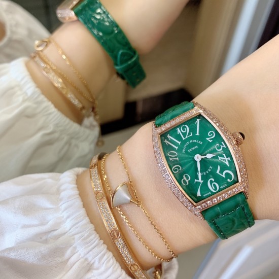 实拍 小红书强推 新色 FranckMuller 法兰克穆勒腕表是世界最知名的高级腕表品牌之一,也是无数男女明星的热捧之物。小酒桶型上手更潮,瑞士石英,表壳后盖桥形设计,贴手型 316上等精钢.尺寸26mm 实拍 小红书强推 新色 FranckMuller 法兰克穆勒腕表是世界最知名的高级腕表品牌之一,也是无数男女明星的热捧之物。小酒桶型上手更潮,瑞士石英,表壳后盖桥形设计,贴手型 316上等精钢.尺寸26mm