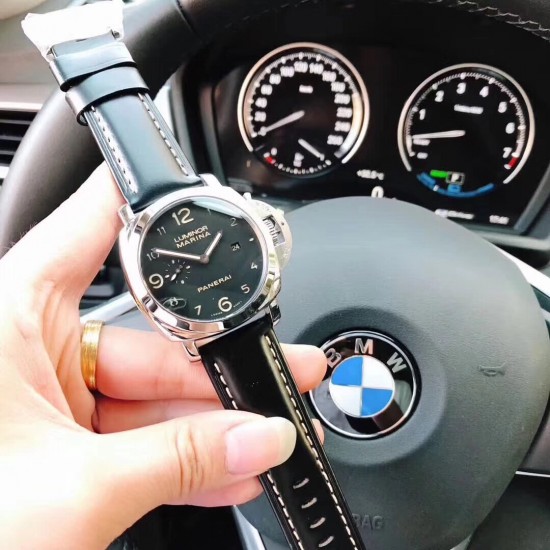 沛纳海 LUMINOR MARINA  系列 自动机械腕表 手表 PAM00359 PAM359 359 精钢抛光表壳 蓝宝石镜面 保险护桥表冠 黑色表盘 超强夜光 牛皮表带 精钢针扣 直径44mm