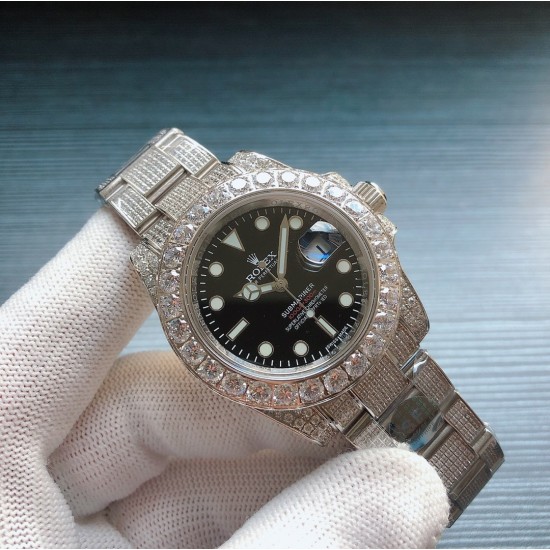 劳力士 ROLEX R40 116610 Submariner白金满钻系列劳力士满钻系列 116610 Submariner 耗时10个月改装满钻石男士款 搭载2813全自动自动机械 精钢镶钻表壳 实心厚重钢带精选进口光彩闪耀钻 超强夜光 尺寸40x13mm 重量155g 精心制作 三杰精致推荐男士机械腕表 SJ为你精心制作超真实实物图拍摄 劳力士 ROLEX R40 116610 Submariner白金满钻系列劳力士满钻系列 116610 Submariner 耗时10个月改装满钻石男士款 搭载2813全自动自动机械 精钢镶钻表壳 实心厚重钢带精选进口光彩闪耀钻 超强夜光 尺寸40x13mm 重量155g 精心制作 三杰精致推荐男士机械腕表 SJ为你精心制作超真实实物图拍摄