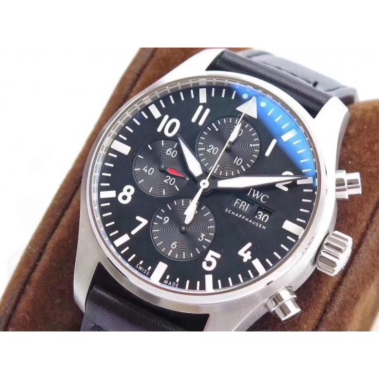 ZF出品 IWC 万国 3777飞行员计时系列,机芯同步原装,表针尾部微微弯曲,双面防眩晕蓝色镀膜。成就此非凡经典!腕表尺寸43mmX15mm! ZF出品 IWC 万国 3777飞行员计时系列,机芯同步原装,表针尾部微微弯曲,双面防眩晕蓝色镀膜。成就此非凡经典!腕表尺寸43mmX15mm!
