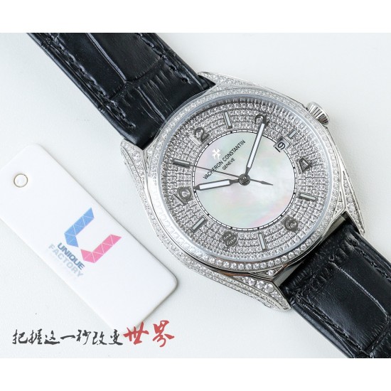 PK精品 2019新款江诗丹顿伍陆之型系列  [贝壳满天星]。低调，奢华，儒雅和古典的结合，商务百搭，独具魅力！表径：40毫米＊0.96毫米机芯型号：日本进口机械机芯〈9015〉表壳材质：316精钢表盘形状：圆形表盘材质：白色中央区域，旭日纹外圈装饰；阿拉伯数字；金时标带有夜光涂层表镜材质：蓝宝石水晶玻璃表带材质：316精钢表带也可搭配进口小牛皮，表扣类型：原装针扣表扣材质：精钢；经抛光处理的半马耳他十字形设计背透：背透，透明蓝宝石水晶表底盖防水深度：30米功能：日期显示