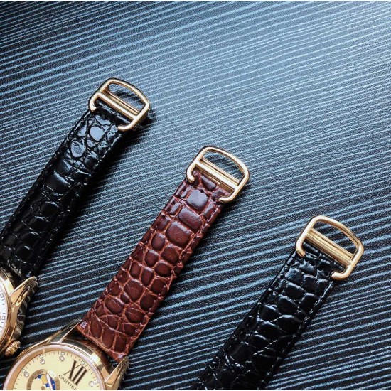 卡地亚 CARTIER R60 首款星辰腕表。此款卡地亚采用A制精钢打造出以直径为42mmx11.5mm,引进最新打磨的进口机芯—型号:8219-23A改装机芯,前所未有的走时精准 与性能稳定统一于一身。不惜成本.得到卡地亚原装的皮带和原装折叠扣。从外观看它不是家族中的显贵,但一定是家族的骄傲、低调而奢华。三杰精致推荐男士机械腕表 SJ为你精心挑选超真实实物图拍摄 卡地亚 CARTIER R60 首款星辰腕表。此款卡地亚采用A制精钢打造出以直径为42mmx11.5mm,引进最新打磨的进口机芯—型号:8219-23A改装机芯,前所未有的走时精准 与性能稳定统一于一身。不惜成本.得到卡地亚原装的皮带和原装折叠扣。从外观看它不是家族中的显贵,但一定是家族的骄傲、低调而奢华。三杰精致推荐男士机械腕表 SJ为你精心挑选超真实实物图拍摄
