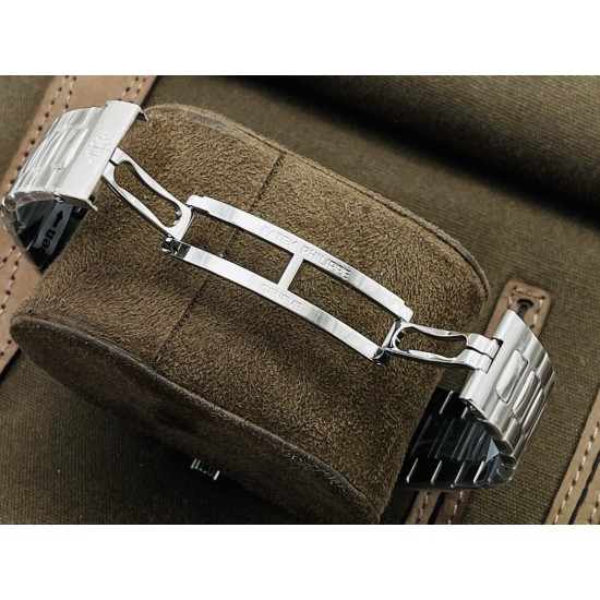 【PFF Factory新势力 新力作】V4最高升级版本 最高复刻 百达.翡丽PATEK PHILIPPE 优雅运动系列5711/1A鹦鹉螺!PFF震撼出品!钢表之王!1⃣️【机芯】全网最佳解毒方案,搭配百达.翡丽9015机改Cal.324自动上链一体机芯!精准稳定!2⃣️【表带】定制级人体工程学表带,钢带中珠是钻石型的,与正品相结合。3⃣️【直径】表壳尺寸40毫米,厚度仅9.0毫米,也与原装最接近。【PFF Factory】匠心之作 欢迎您的品鉴! 【PFF Factory新势力 新力作】V4最高升级版本 最高复刻 百达.翡丽PATEK PHILIPPE 优雅运动系列5711/1A鹦鹉螺!PFF震撼出品!钢表之王!1⃣️【机芯】全网最佳解毒方案,搭配百达.翡丽9015机改Cal.324自动上链一体机芯!精准稳定!2⃣️【表带】定制级人体工程学表带,钢带中珠是钻石型的,与正品相结合。3⃣️【直径】表壳尺寸40毫米,厚度仅9.0毫米,也与原装最接近。【PFF Factory】匠心之作 欢迎您的品鉴!