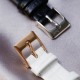 伯爵-PIAGET PIAGPOSESSION系列 完美品相,360度可旋转耀眼钻圈,时来运转好寓意,满钻镶嵌,高端大气,这款高级女士皮带腕表以Posession系列的标志性旋转圆环为灵感,搭配璀璨钻石彰显标志性风格 瑞士机芯,采用原装针式表扣佩戴方便!尺寸:29mm实物拍摄品质如一! 伯爵-PIAGET PIAGPOSESSION系列 完美品相,360度可旋转耀眼钻圈,时来运转好寓意,满钻镶嵌,高端大气,这款高级女士皮带腕表以Posession系列的标志性旋转圆环为灵感,搭配璀璨钻石彰显标志性风格 瑞士机芯,采用原装针式表扣佩戴方便!尺寸:29mm实物拍摄品质如一!