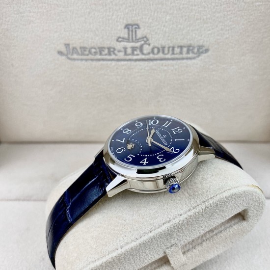 JAEGER-LECOULTRE积家女款RENDEZ-VOUS约会系列。尺寸：29mm搭载日本进口全自动机械机芯  正品版本机芯主版  功能：日夜星晨、时分秒显示功能 ，展现出昼的灿烂与夜的浪漫(刚刚的相遇，[玫瑰]刚刚的缘分，[爱心]刚刚的时间，愿幸福快乐与您相伴)