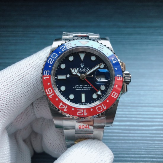 N厂 复刻 ROLEX 劳力士 GMT MASTERⅡ 格林尼治型 116719-BLRO 两地时间腕表 格林尼治2 搭载904L精钢表壳 黑色陶瓷表圈 第二时区刻度电镀18K金 蓝宝石镜面 黑色表盘 蓝色夜光刻度 3285与3186机芯 时针单独调 GMT针在时针表面 折叠保险表扣(有20mm可调) 40mm 三杰精致推荐瑞士男士机械腕表 SJ为你精心挑选超真实实物图拍摄 N厂 复刻 ROLEX 劳力士 GMT MASTERⅡ 格林尼治型 116719-BLRO 两地时间腕表 格林尼治2 搭载904L精钢表壳 黑色陶瓷表圈 第二时区刻度电镀18K金 蓝宝石镜面 黑色表盘 蓝色夜光刻度 3285与3186机芯 时针单独调 GMT针在时针表面 折叠保险表扣(有20mm可调) 40mm 三杰精致推荐瑞士男士机械腕表 SJ为你精心挑选超真实实物图拍摄