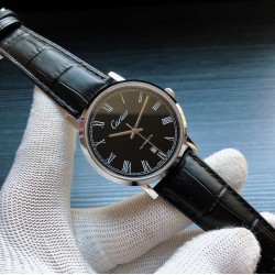 卡地亚 Cartier  K19 精品男士腕表，经典大三针设计，尊贵大气，绅士风范，卓越品质，热卖全城。采用进口西铁城机械机芯（零返修），顶级316精钢表壳，进口小牛皮表带，矿物质超强镜面，尺寸40*12 三杰精致推荐男士机械腕表 SJ为你精心挑选超真实实物图拍摄