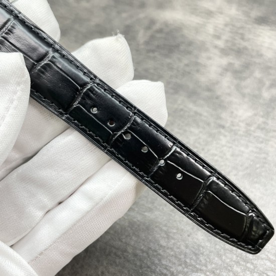 颜值第一!客户定制的加长美洲鳄鱼皮!IWC 葡7 V5版 最新机芯、万国IWC-葡萄牙系列 七日链 葡七 自动机械机芯 独立小秒针 真动能指示 蓝宝石玻璃 42mm!zf厂出品,出货实拍 颜值第一!客户定制的加长美洲鳄鱼皮!IWC 葡7 V5版 最新机芯、万国IWC-葡萄牙系列 七日链 葡七 自动机械机芯 独立小秒针 真动能指示 蓝宝石玻璃 42mm!zf厂出品,出货实拍