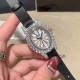 萧邦 LHEURE DU DIAMANT MEDIUM OVAL 此款LHeure du Diamant 椭圆形切割贝壳雕纹镶钻表盘 环以点缀钻石的表圈 优雅气韵 时尚风格和萧邦精湛的手工艺尽显无遗 光华耀眼 萧邦 LHEURE DU DIAMANT MEDIUM OVAL 此款LHeure du Diamant 椭圆形切割贝壳雕纹镶钻表盘 环以点缀钻石的表圈 优雅气韵 时尚风格和萧邦精湛的手工艺尽显无遗 光华耀眼