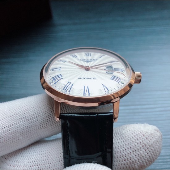 2019年度最新款 浪琴Longines  S8 全面出货！成功商务人士必备 锅盖型复古玻璃  压弯字面 百分之百超强防水  [咖啡][咖啡]品牌：浪琴 Longines 类型：[酷]男士腕表表壳：316精钢（做工优质）表带：进口小牛皮/简约针扣机芯：进口8215全自动机械机芯（走时稳定）玻璃：高级强化镀膜镜面尺寸：直径41mm，厚度12mm 三杰精致推荐男士机械腕表 SJ为你精心挑选超真实实物图拍摄