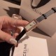 伯爵LIMELIGHT系列G0A39200 女士腕表 原装瑞士石英机芯 316L精钢表壳 蓝宝石玻璃镜面 娟丝表带 直径15mm*31mm (市场最高版本)该款腕表备受女性喜爱,在不同的场合映耀着她们各自的独特个性与迷人风 伯爵LIMELIGHT系列G0A39200 女士腕表 原装瑞士石英机芯 316L精钢表壳 蓝宝石玻璃镜面 娟丝表带 直径15mm*31mm (市场最高版本)该款腕表备受女性喜爱,在不同的场合映耀着她们各自的独特个性与迷人风