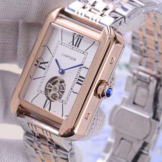 卡地亚 Cartier 精品男士腕表,独家二针飞轮设计,技艺精湛,独具匠心,尊贵大气,绅士风范。采用全自动机械机芯,顶级316精钢表壳表带,矿物质超强镜面,尺寸40*12 卡地亚 Cartier 精品男士腕表,独家二针飞轮设计,技艺精湛,独具匠心,尊贵大气,绅士风范。采用全自动机械机芯,顶级316精钢表壳表带,矿物质超强镜面,尺寸40*12