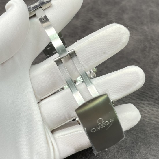 【VS出品】欧米茄 蓝色海马款300M 316精钢材质打造！8800机 42MM！出货实拍