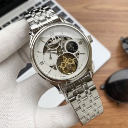 实物拍摄品牌：江诗丹顿 -Vacheron Constantin类型：[酷]男士腕表表壳：316精钢（做工优质）表带：进口真牛皮/316精钢（两种可选）机芯：高级定制全自动机械机芯（走时稳定）玻璃：高级强化镀膜镜面尺寸：直径41mm，厚度12.5mm
