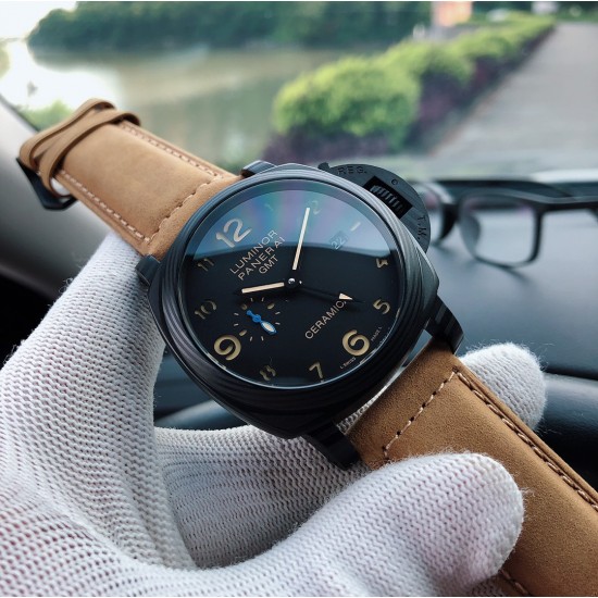 沛纳海 PAM01441 44mm表径全高端做工一比一,专柜品质送礼首选 黑色表盘与黑色精钢材质表壳浑然一体,完美的将沛纳海的深海气息表现出来。夜光阿拉伯数字时标非常醒目,并且与黑色表盘非常融洽,丝豪没有突兀感,另外表带也使用316L精钢材质、搭载他TJ全自动上链机芯,具备GMT格林威治时间功能!!!绝对高品质!!!三杰为你精致推荐男士多功能石英男士腕表 精致传承真实效果 SJ品质的保证 沛纳海 PAM01441 44mm表径全高端做工一比一,专柜品质送礼首选 黑色表盘与黑色精钢材质表壳浑然一体,完美的将沛纳海的深海气息表现出来。夜光阿拉伯数字时标非常醒目,并且与黑色表盘非常融洽,丝豪没有突兀感,另外表带也使用316L精钢材质、搭载他TJ全自动上链机芯,具备GMT格林威治时间功能!!!绝对高品质!!!三杰为你精致推荐男士多功能石英男士腕表 精致传承真实效果 SJ品质的保证