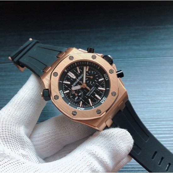 男款⌚️品牌:爱彼-AP皇家橡树 五针多功能男士石英腕表,高级蓝宝石镜面,全自动进口多功能计时跑秒石英机芯,走时稳定0时差 配备顶级316L精钢钢壳,原装天然橡胶表带,搭配原装扣 尺寸43mm,三杰精心推荐男士多功能计时跑秒石英腕表 SJ为你精心打造超真实实物图拍摄 让你超真实实物图体验 男款⌚️品牌:爱彼-AP皇家橡树 五针多功能男士石英腕表,高级蓝宝石镜面,全自动进口多功能计时跑秒石英机芯,走时稳定0时差 配备顶级316L精钢钢壳,原装天然橡胶表带,搭配原装扣 尺寸43mm,三杰精心推荐男士多功能计时跑秒石英腕表 SJ为你精心打造超真实实物图拍摄 让你超真实实物图体验