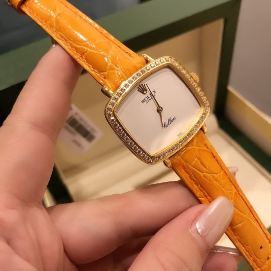 最新劳力士Rolex采用知名经典的设计将它重新呈现,品牌的三方联名创造了一个独特的系列,同时满足了手表和街头爱好者的高要求。尺寸3228mm 进口意大利小牛皮带,腕间流年,诠释你的美,就是如此简单! 最新劳力士Rolex采用知名经典的设计将它重新呈现,品牌的三方联名创造了一个独特的系列,同时满足了手表和街头爱好者的高要求。尺寸3228mm 进口意大利小牛皮带,腕间流年,诠释你的美,就是如此简单!