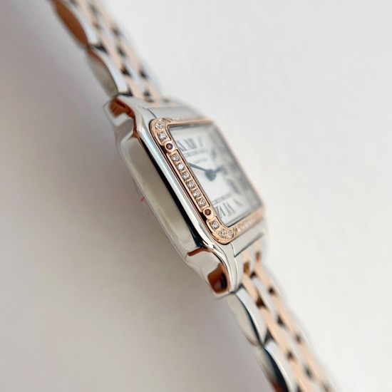 Panthre de Cartier / double chain Width 22mm.Length 30mm. Chain length 44cm卡地亚猎豹系列腕表/双圈表链宽度22mm 长度30mm 链条长度44cm瑞士进口石英机芯,316L精钢表壳表链。蓝晶石表冠,蓝宝石镜面,淬火钢蓝指针,双圈环绕链条,便捷珠宝扣。 Panthre de Cartier / double chain Width 22mm.Length 30mm. Chain length 44cm卡地亚猎豹系列腕表/双圈表链宽度22mm 长度30mm 链条长度44cm瑞士进口石英机芯,316L精钢表壳表链。蓝晶石表冠,蓝宝石镜面,淬火钢蓝指针,双圈环绕链条,便捷珠宝扣。