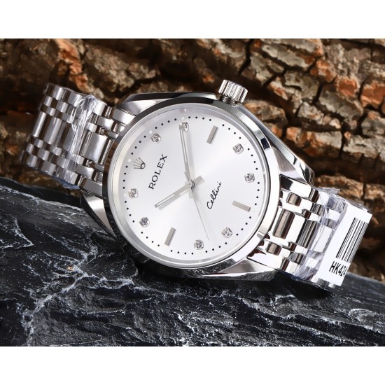 实物拍摄品牌：劳力士-ROLEX 类型：[酷]男士腕表表壳：316精钢（做工优质）表带：优质316精钢（两种可选）机芯：高级定制全自动机械机芯（走时稳定）玻璃：高级强化镀膜镜面尺寸：直径40mm，厚度12mm