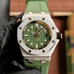AP 爱彼Audemars Piguet 皇家橡树离岸型 男士机械腕表 尺寸42mm 搭配复刻⌚️原装Cal.3️⃣1️⃣2️⃣0️⃣全自动机械机芯 反炫光处理蓝宝石 水晶玻璃 采用进口316精钢表壳 搭配进口橡胶表带（头层小牛皮）原装针扣 硬汉必备神器 经过多道工序的打磨和磨砂处理，终把爱彼特有的八角型表圈表达出棱角分明的线条，爱彼入门级腕表强烈推荐！把最精至的腕表呈现给各位腕表爱好者，随机送原装表带一副！！！