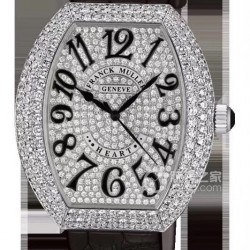 法兰克穆勒-FRANCK MULLER（FM），LADIESCOLLECTION系列，瑞士石英机芯，蓝宝石水晶玻璃，进口意大利牛皮制作仿真鳄鱼皮，光泽度饱满，316精钢镀14k金镶钻，尺寸34x39.5mm、厚度：8.5mm。